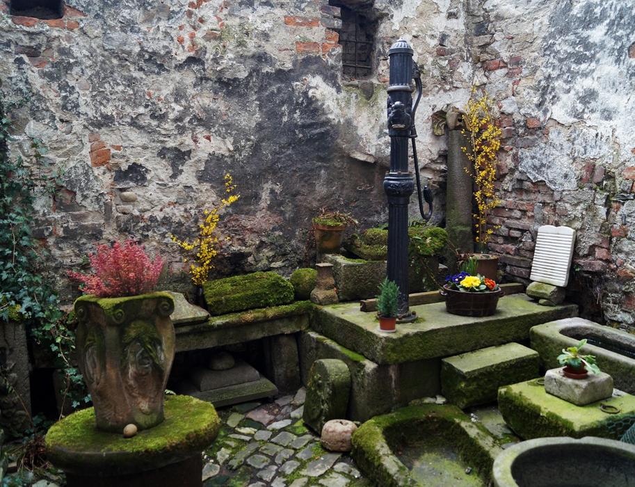 Backyard Nooks And Crannies Old