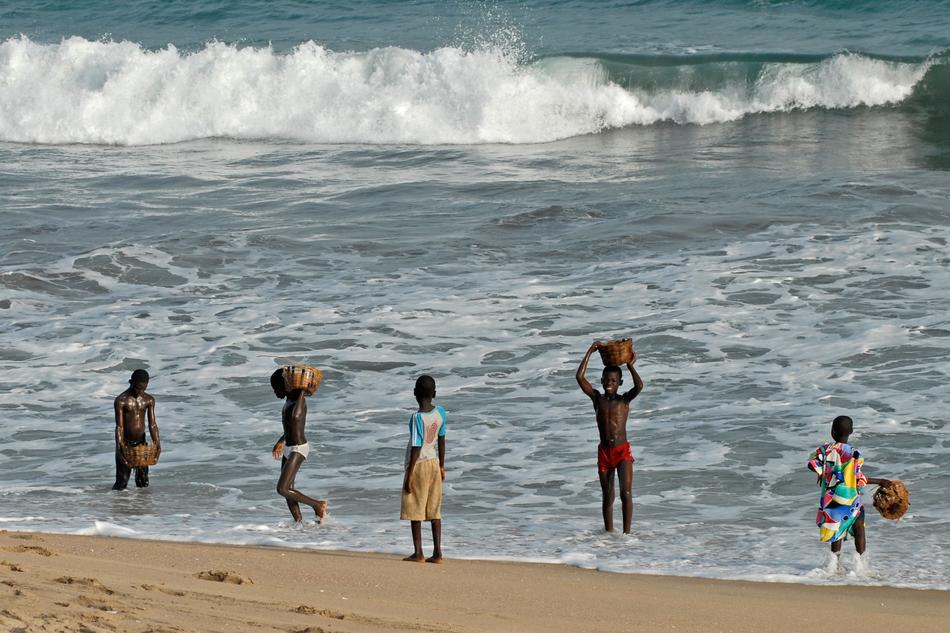 Ghana Children Surf