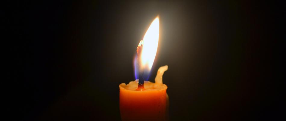 Candle Light Dark