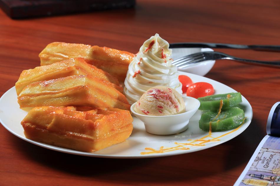 Afternoon Tea Waffles Ice Cream