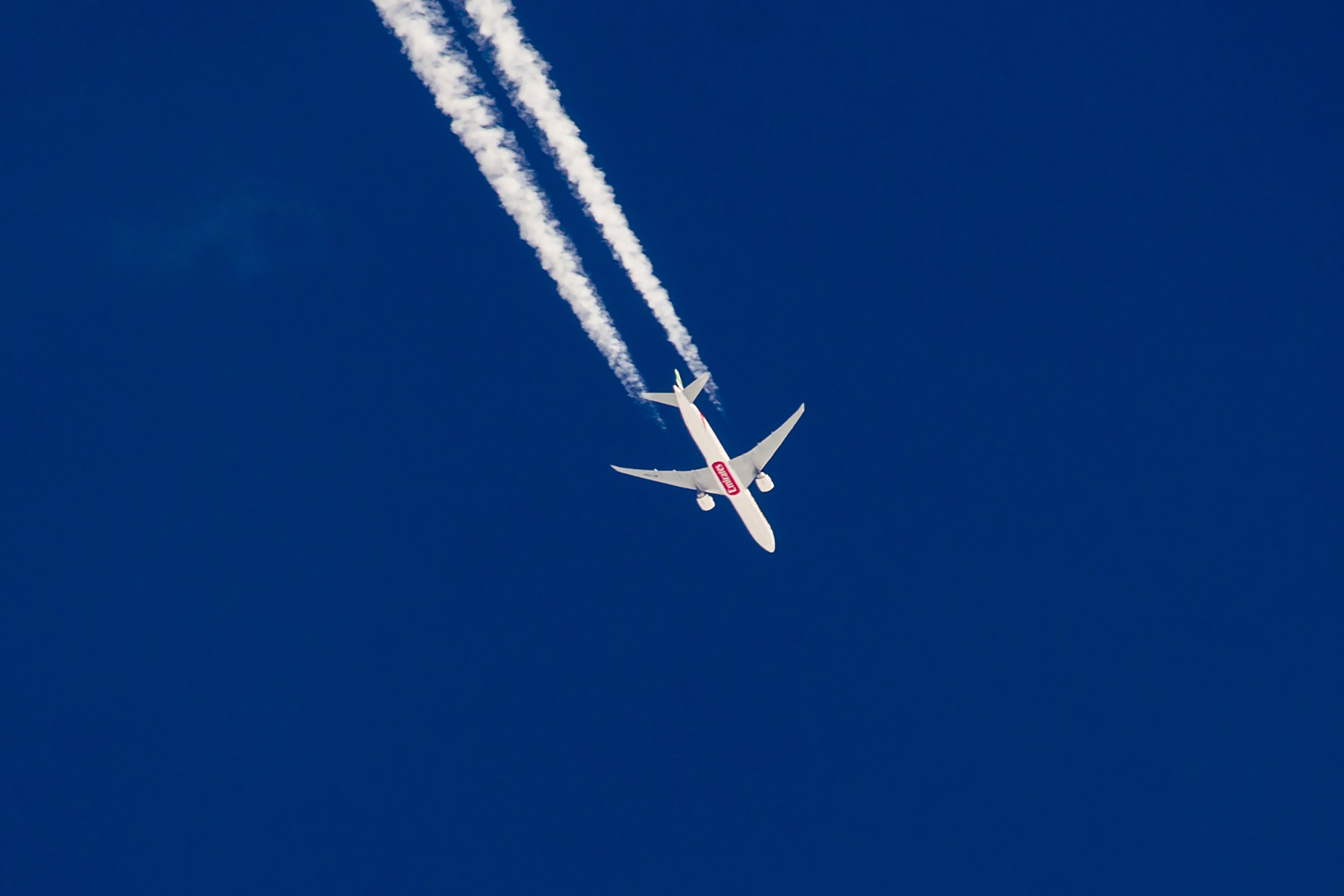 blue-sky-flight-free-image-download