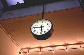 Clock Como