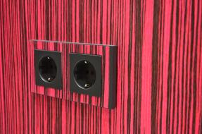 Socket Striped Wood Grain