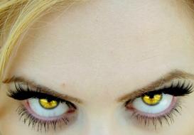 Eye Green Vampire
