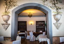 cafe arch