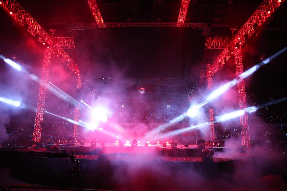 Light Show Stage Design