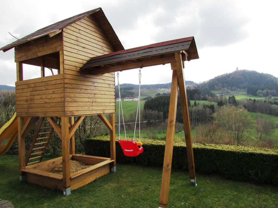 Wood Children Tower