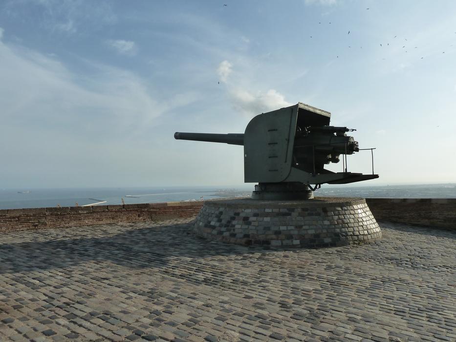Canon Fort Spain