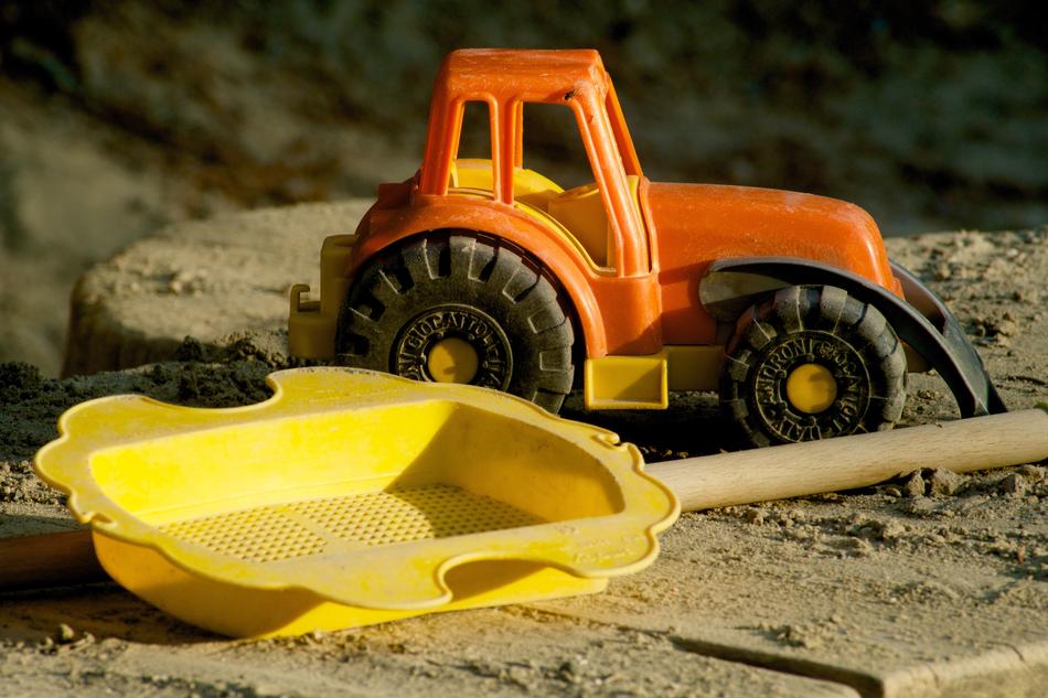 Sieve Tractor Sand Sandbox