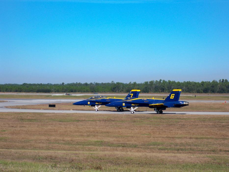 Blue Angels Jet Navy show