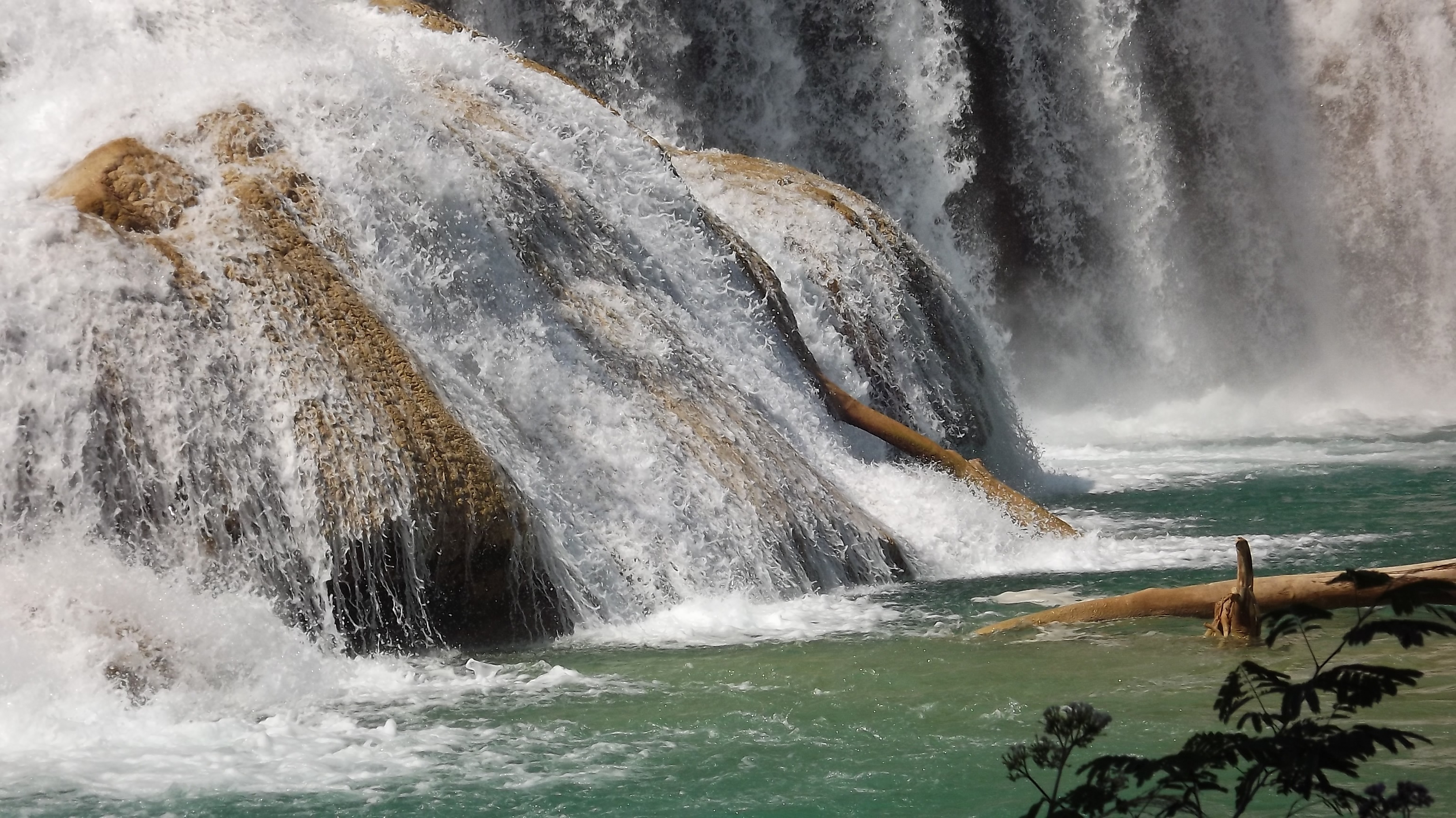 Водопад Агуа Асуль