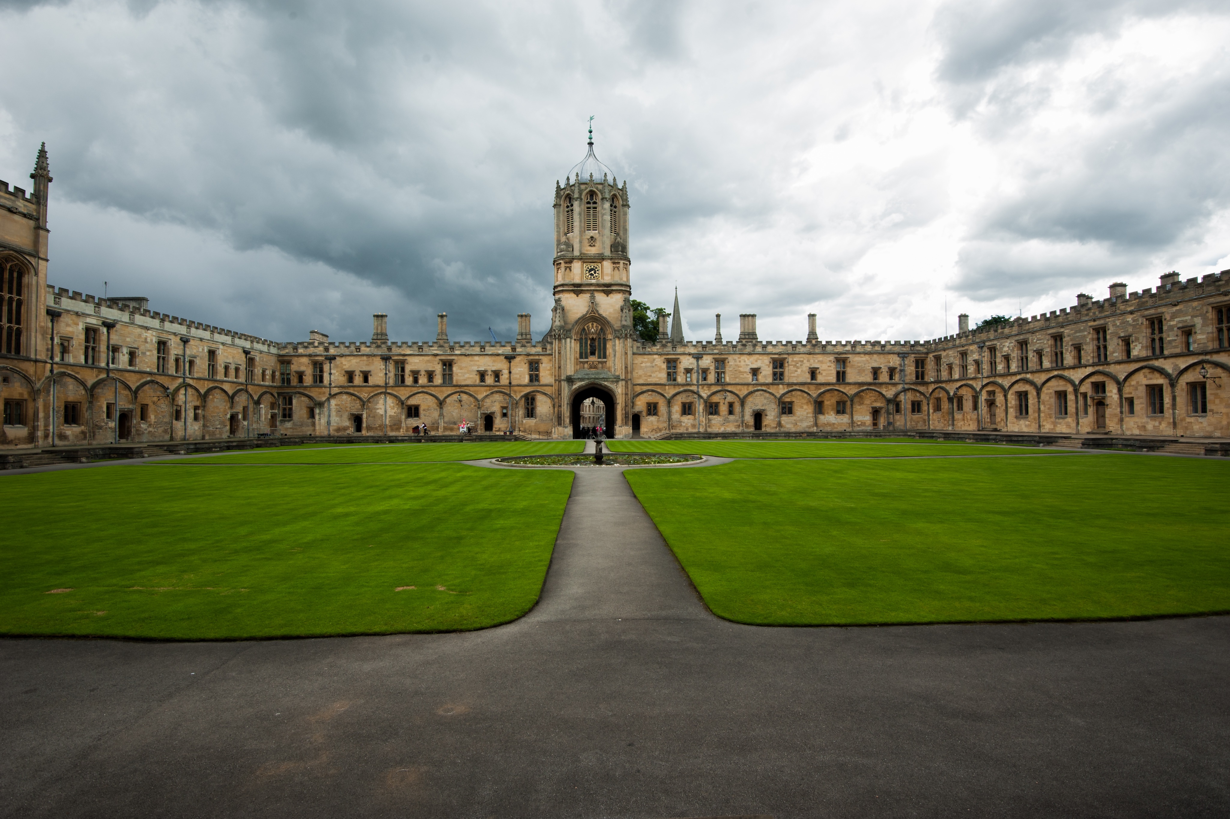 University of oxford. Оксфордский университет Великобритания. Christ Church Оксфорд Англия. Оксфорд в США университет. Крайст-чёрч-колледж.