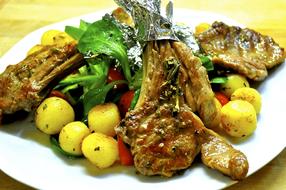 Lamb chop with vegetables