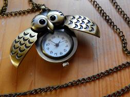 Open owl hand clock