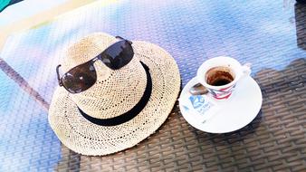 beach hat with cup