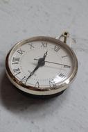 Analogue Clock Time Chronometer
