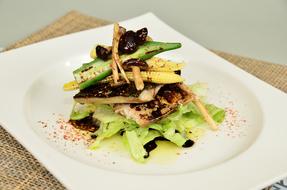 platter of fish and vegetables