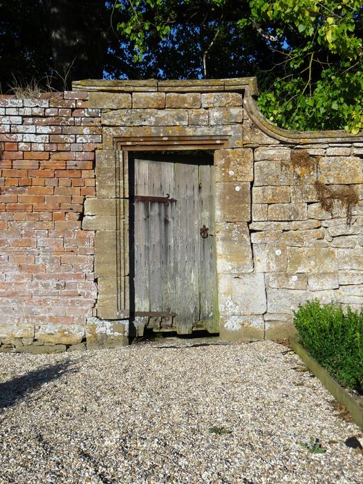 old abandoned door in the building