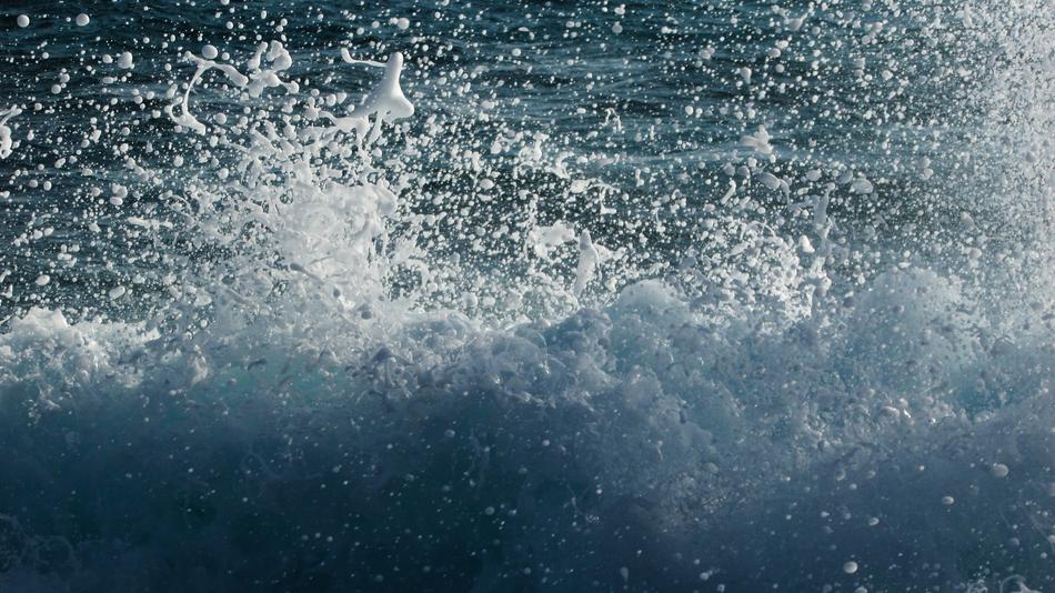 splash of seawater