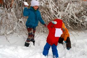Kids Play Snow