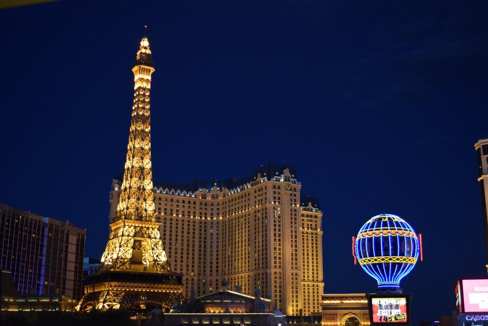 Las Vegas Paris Night View