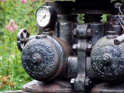 Antique Wine press, Machine detail close up