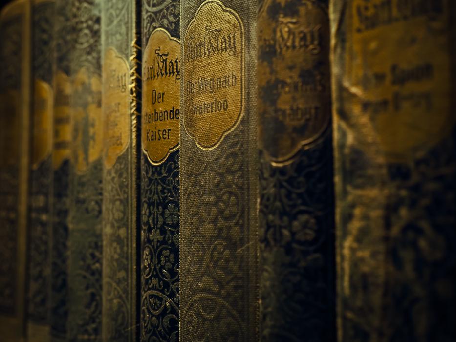 Books Spine Old