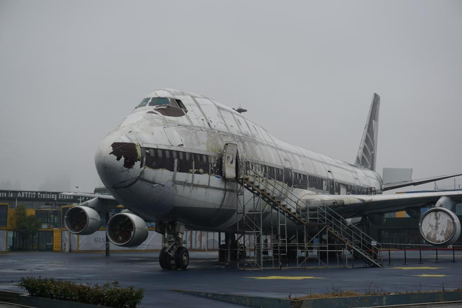 Aircraft Dilapidated