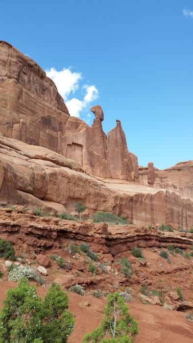 red rocks in the desert