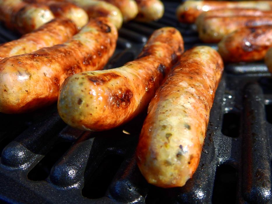 fried sausages in spices