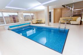 cozy pool in the room