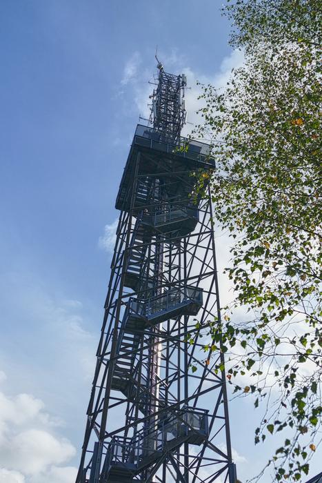 Tower Radio Viewpoint