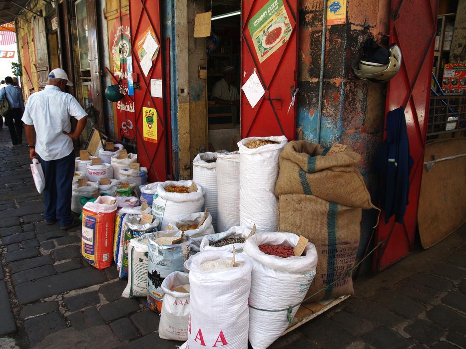 Selling seeds in bags
