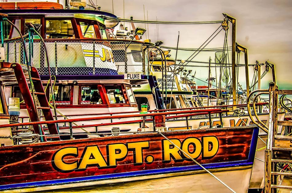 inscription on a ship of color