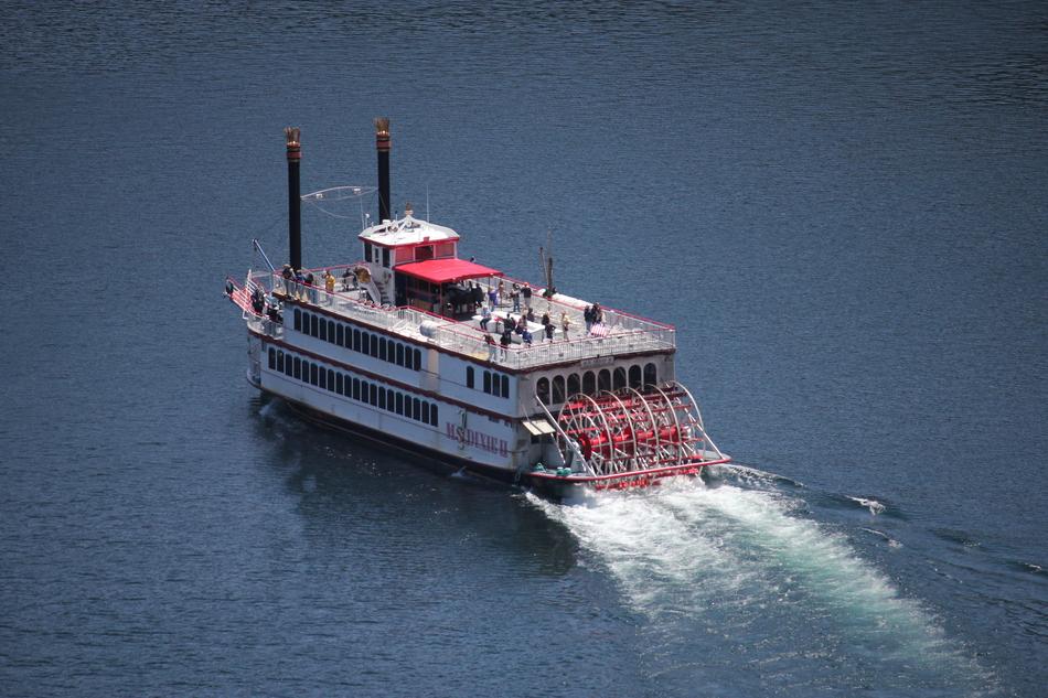 Lake Steamer
