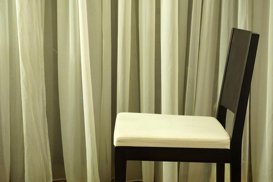 Chair Curtain Minimal
