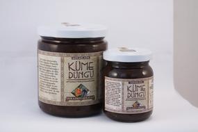 packaged jam in jars