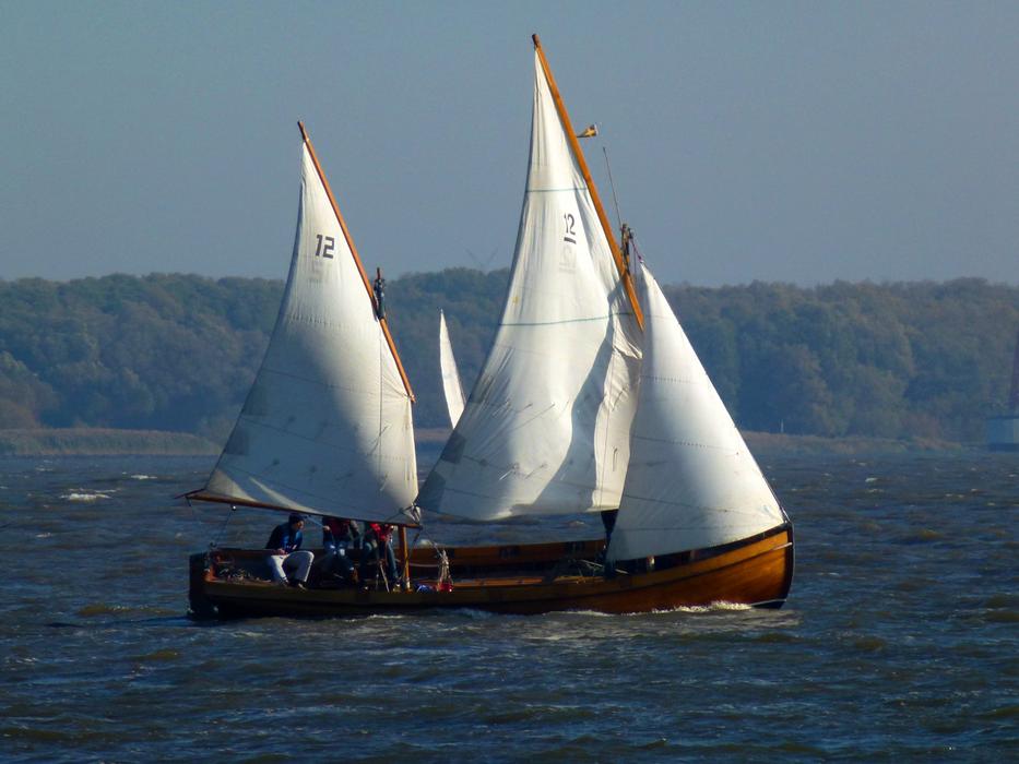 Elbe Maritime Sailing Vessel