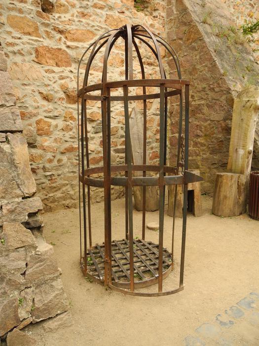 Cage Middle Ages Castle Stone