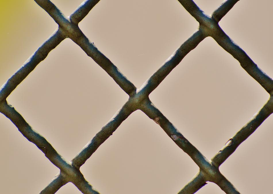 iron rhombus fence