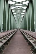 Tracks Symmetry