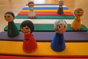 wooden colored human figures