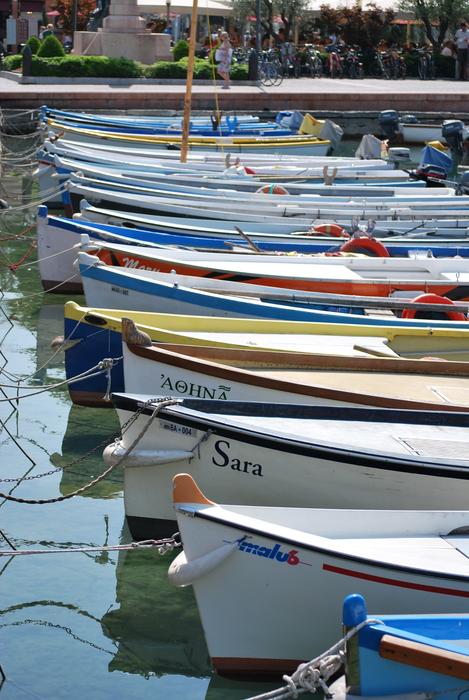 Boats Bardolino Marina