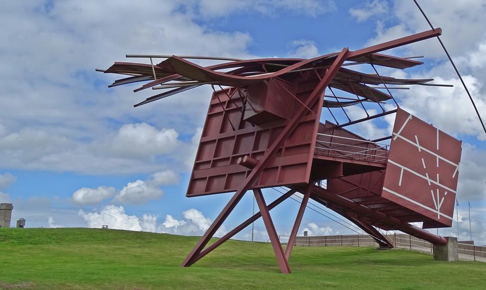 Art Folly Iron
