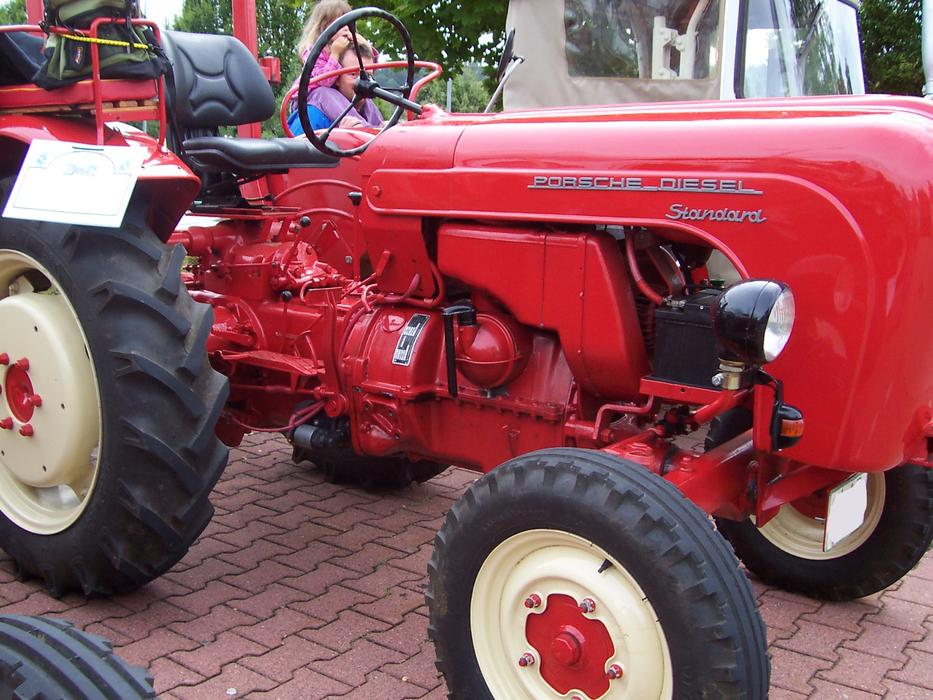 Tractor Porsche Agriculture