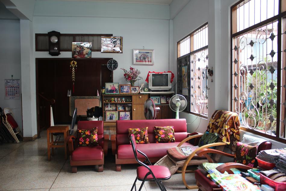 cozy comfortable room