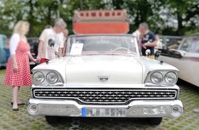 Auto Retro Automotive