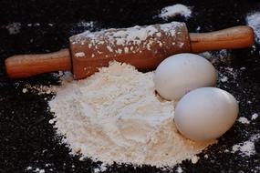 Bake Rolling Pin Egg