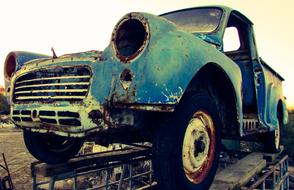 wrecked old car