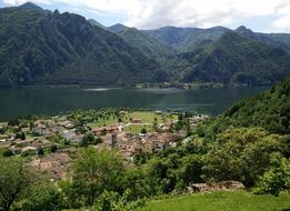 Lago D Idro Anfo mountains
